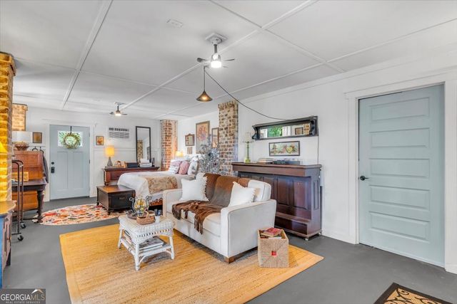 690 Japonica Drive, Midway, GA 31320