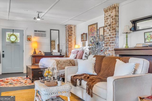 690 Japonica Drive, Midway, GA 31320