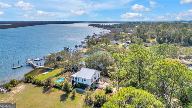 690 Japonica Drive, Midway, GA 31320