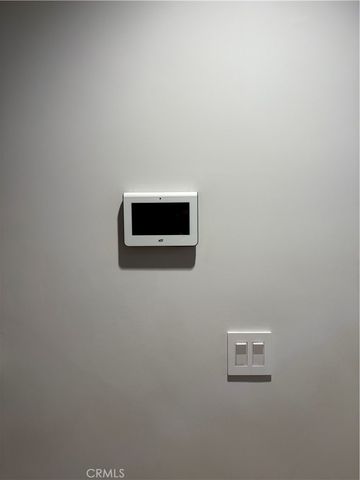 10612 W Kareen Court, North Hollywood, CA 91602