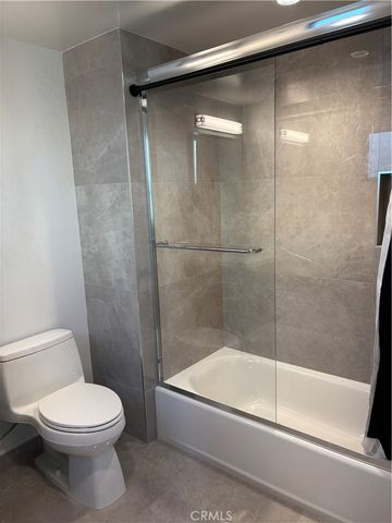 10612 W Kareen Court, North Hollywood, CA 91602