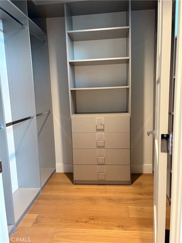 10612 W Kareen Court, North Hollywood, CA 91602