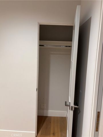 10612 W Kareen Court, North Hollywood, CA 91602