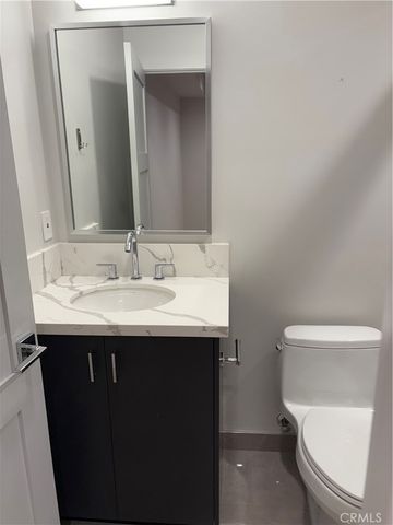 10612 W Kareen Court, North Hollywood, CA 91602