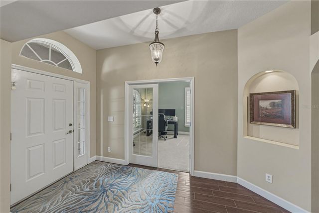 1035 LEGENDS PASS DRIVE, Valrico, FL 33594