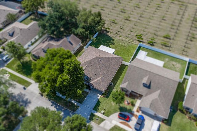 1035 LEGENDS PASS DRIVE, Valrico, FL 33594