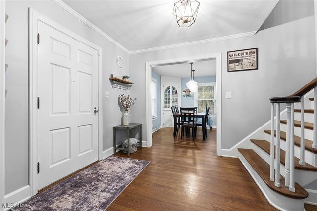 720 Knoll Street SE, North Canton, OH 44709