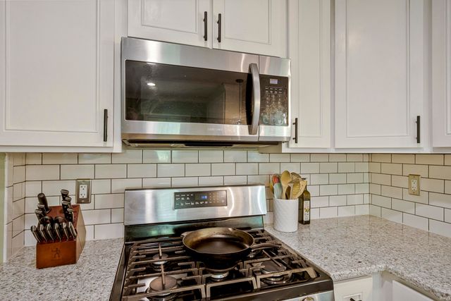 8811 Old State Road, Evansville, IN 47711