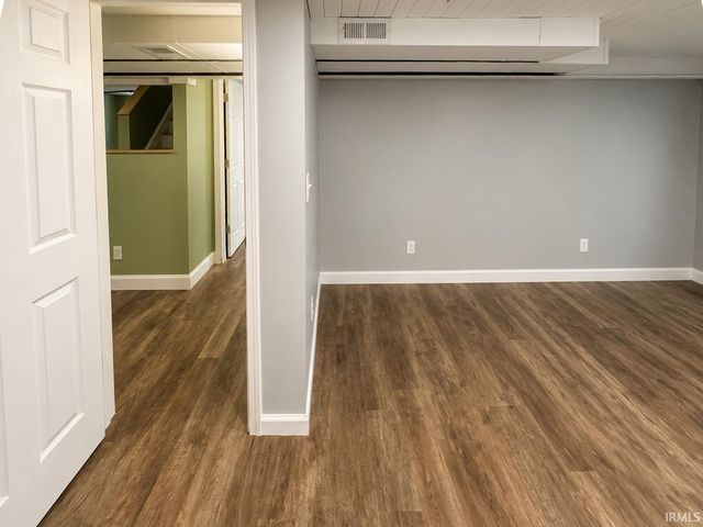 8811 Old State Road, Evansville, IN 47711