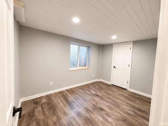 8811 Old State Road, Evansville, IN 47711