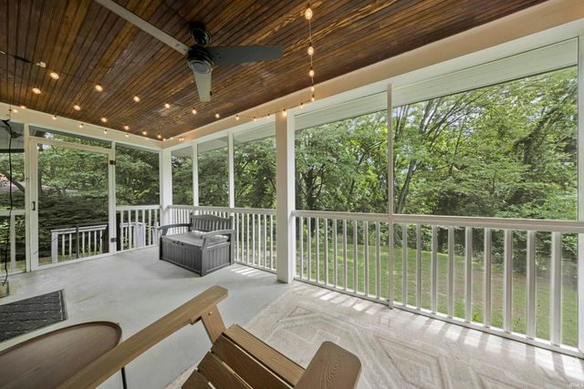 8811 Old State Road, Evansville, IN 47711