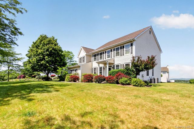 4 Augusta Court, Monroe, NY 10950