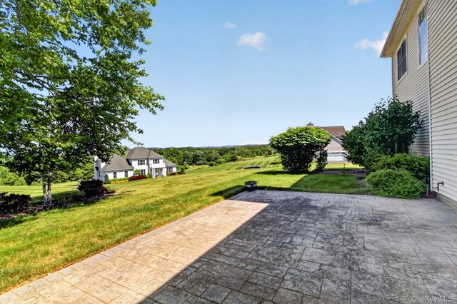 4 Augusta Court, Monroe, NY 10950
