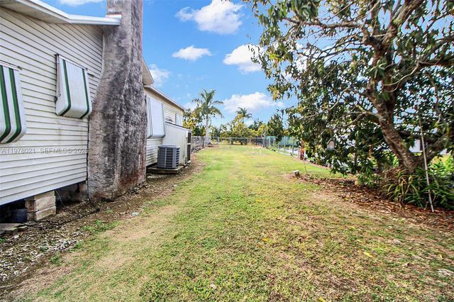 26500 SW 187th Ave, Homestead, FL 33031