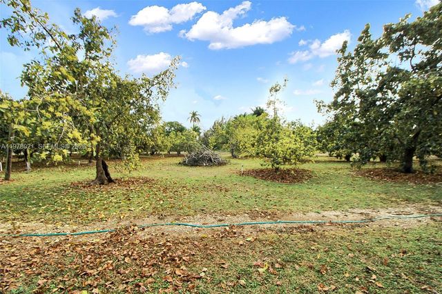 26500 SW 187th Ave, Homestead, FL 33031