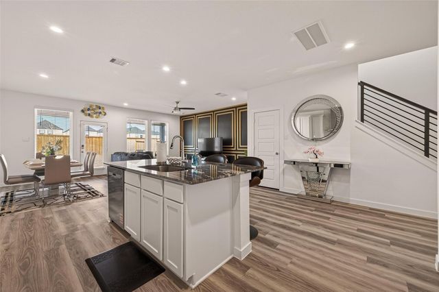 10514 Wellesley Terrace Trail, Houston, TX 77051