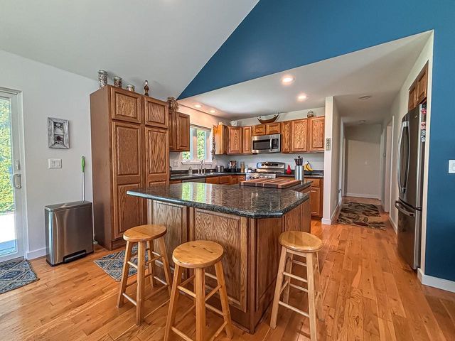 S50W30750 Walnut STREET, Mukwonago, WI 53149