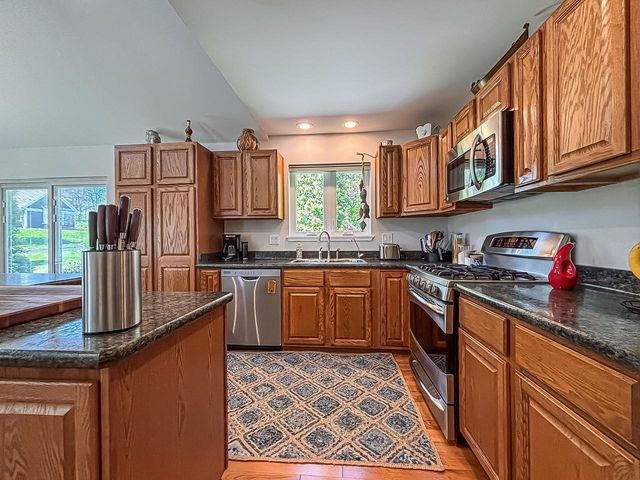 S50W30750 Walnut STREET, Mukwonago, WI 53149