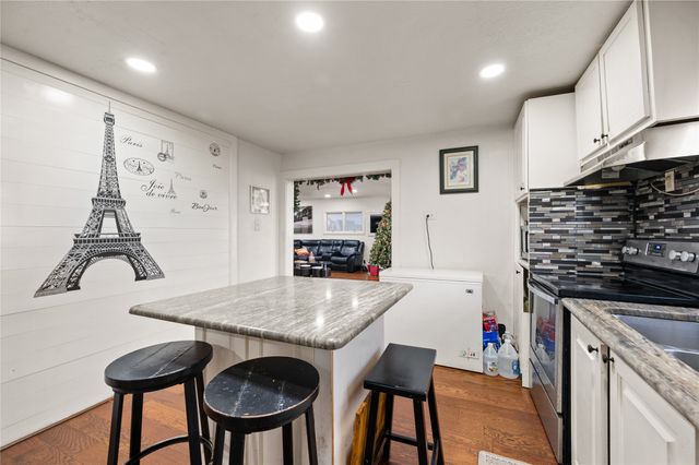 4404 Newman Drive, Haltom City, TX 76117