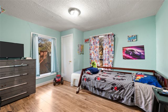 4404 Newman Drive, Haltom City, TX 76117