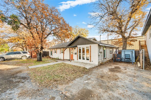 4404 Newman Drive, Haltom City, TX 76117