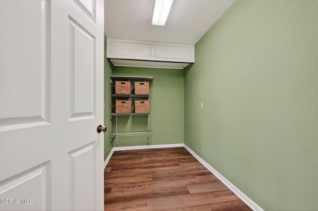 7111 Williamsburg Drive, Sylvania, OH 43560