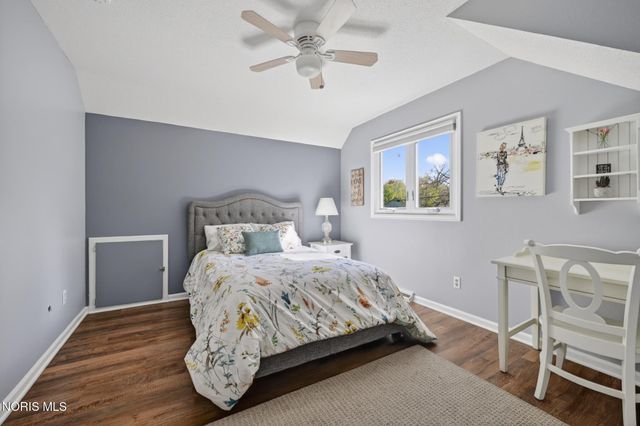 7111 Williamsburg Drive, Sylvania, OH 43560