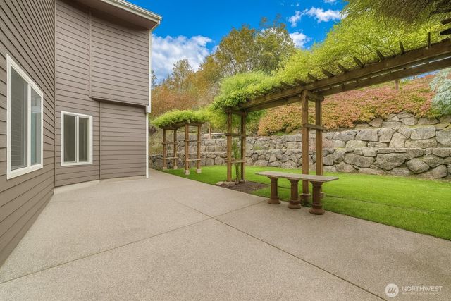 722 E Tacoma Street, Kent, WA 98030