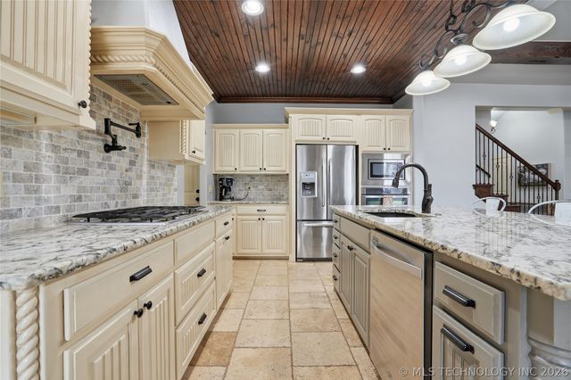 9502 N 143rd East Court, Owasso, OK 74055