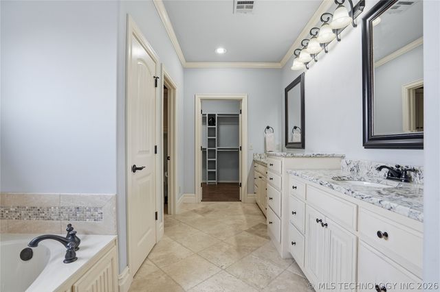 9502 N 143rd East Court, Owasso, OK 74055