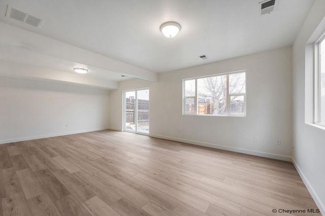 333 PATTON AVE, Cheyenne, WY 82007