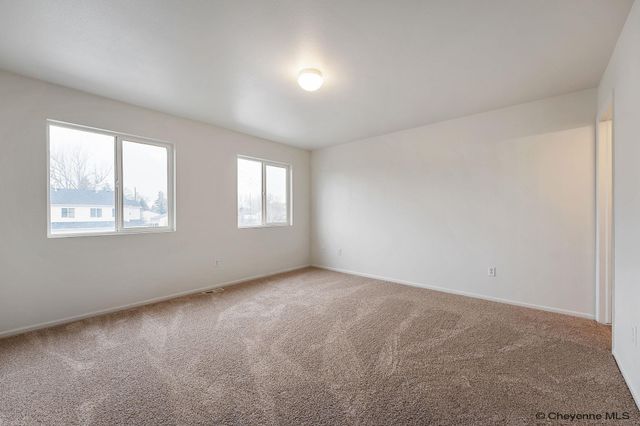 333 PATTON AVE, Cheyenne, WY 82007