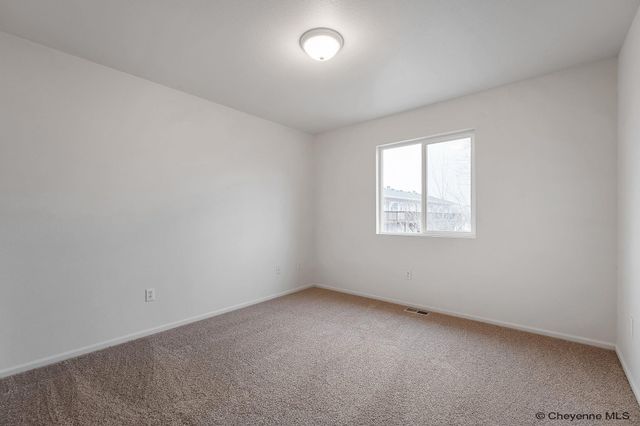 333 PATTON AVE, Cheyenne, WY 82007