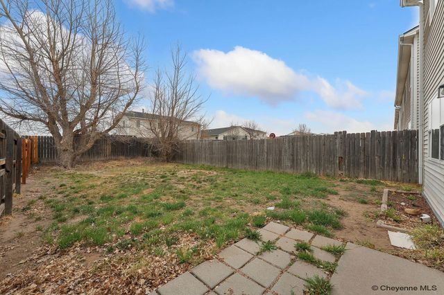 333 PATTON AVE, Cheyenne, WY 82007