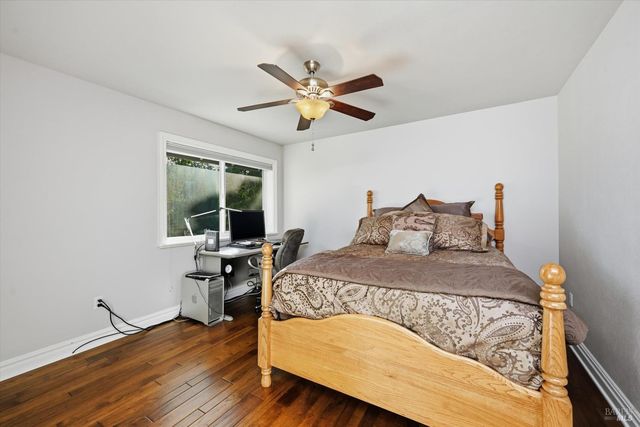 18387 N Shore Dr, Hidden Valley Lake, CA 95467
