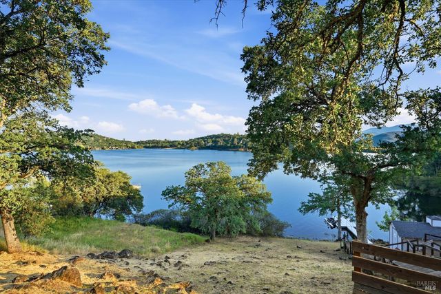 18387 N Shore Dr, Hidden Valley Lake, CA 95467