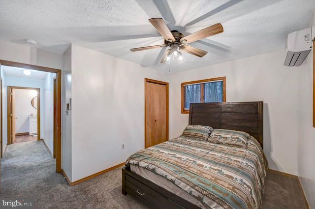 241 WYALUSING DR, Pocono Lake, PA 18347