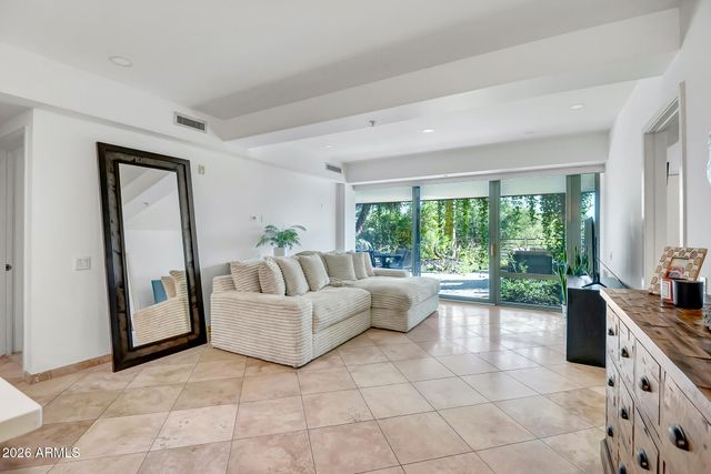 7167 E RANCHO VISTA Drive 2007, Scottsdale, AZ 85251