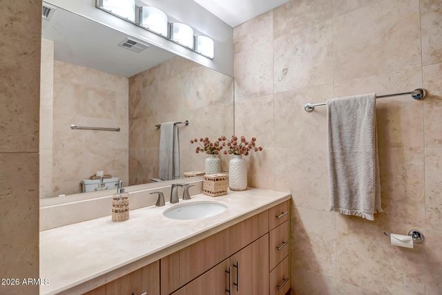 7167 E RANCHO VISTA Drive 2007, Scottsdale, AZ 85251