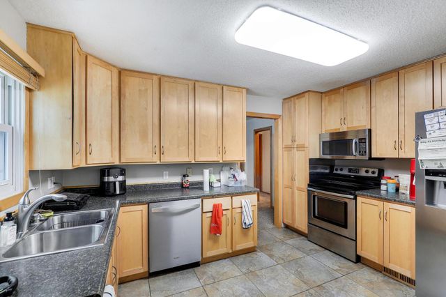 3279 Library Lane, Saint Louis Park, MN 55426