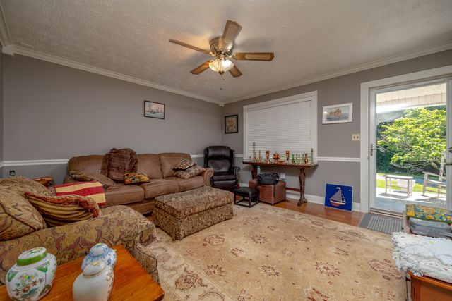73 Bill Fannin Road, West Liberty, KY 41472