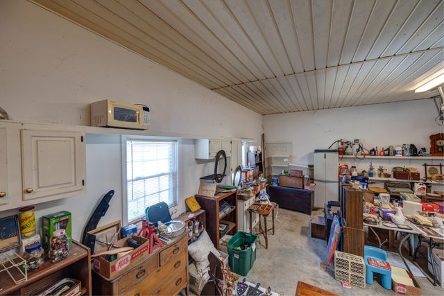 73 Bill Fannin Road, West Liberty, KY 41472