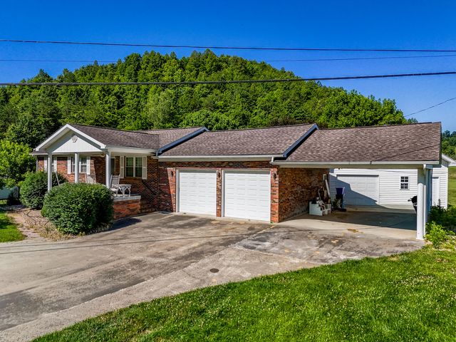 73 Bill Fannin Road, West Liberty, KY 41472