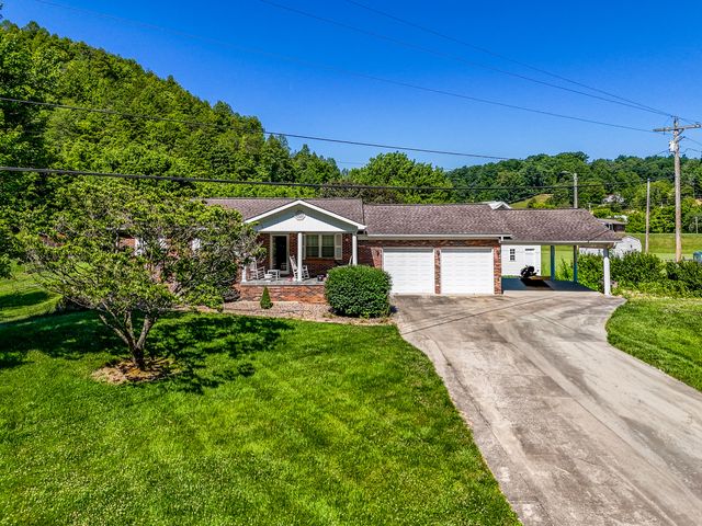73 Bill Fannin Road, West Liberty, KY 41472