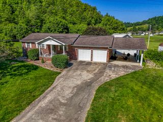 73 Bill Fannin Road, West Liberty, KY 41472