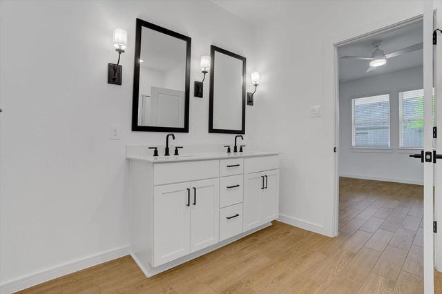 8438 Bay Ridge Circle, Baytown, TX 77523