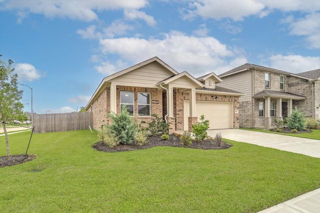 8438 Bay Ridge Circle, Baytown, TX 77523