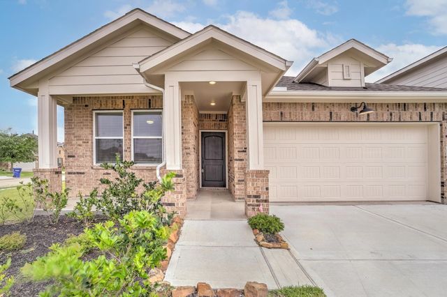 8438 Bay Ridge Circle, Baytown, TX 77523