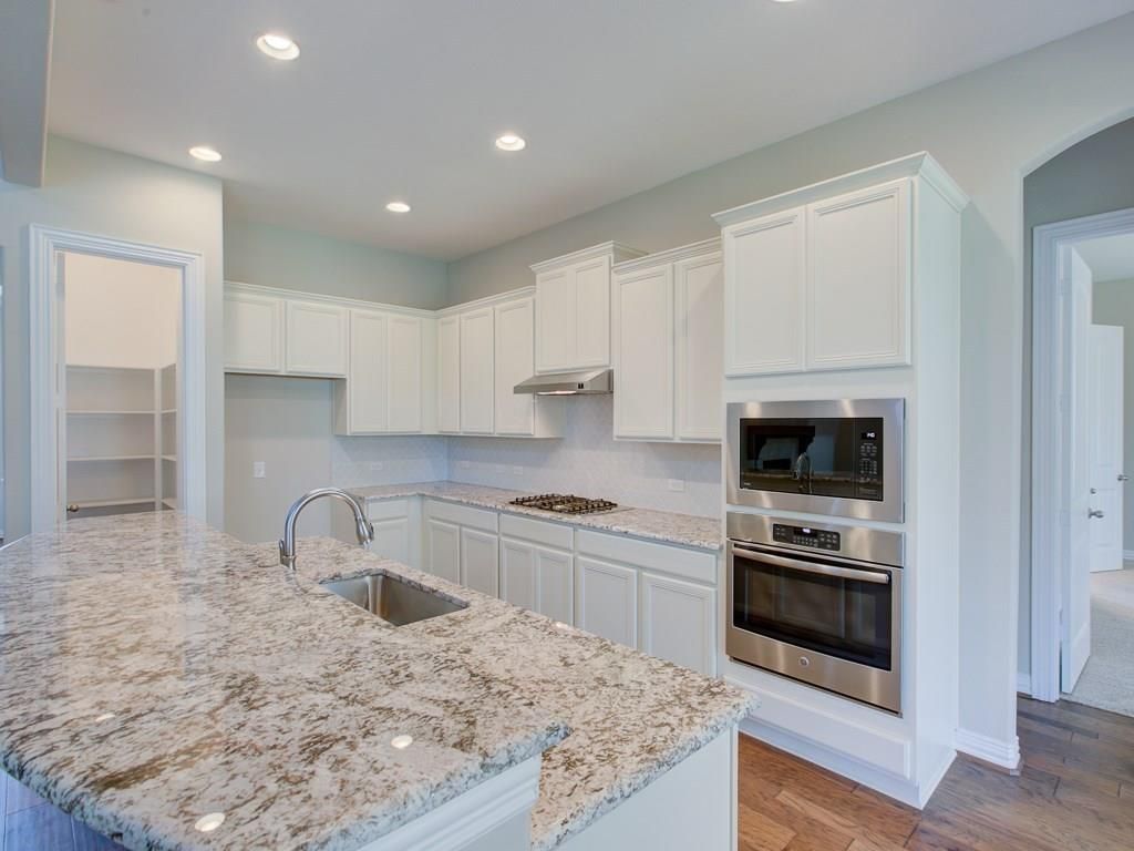 4303 Logan Ridge DR, Cedar Park, TX 78613