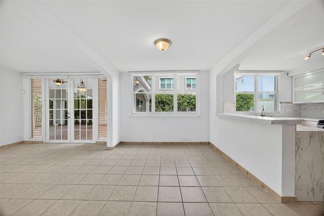 F-15 LAS PALMAS DE CERRO GORDO, Vega Alta, PR 00692